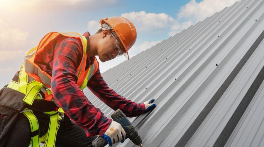 Expert tile roof repair services in Canyon City, OR